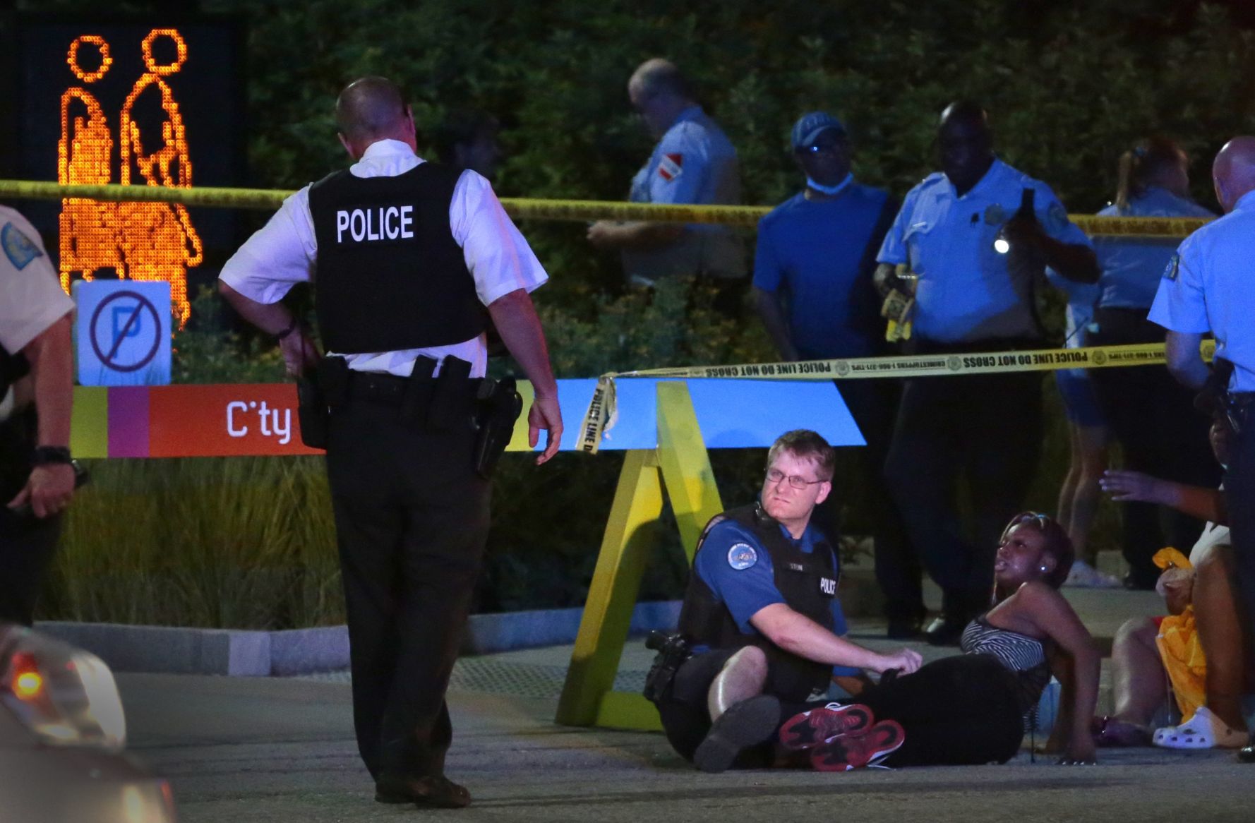 Shooting injures three people at Citygarden